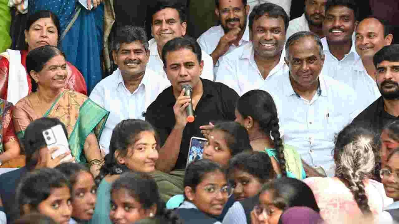సర్కారు కాదు.. సర్కస్‌ నడుస్తోంది