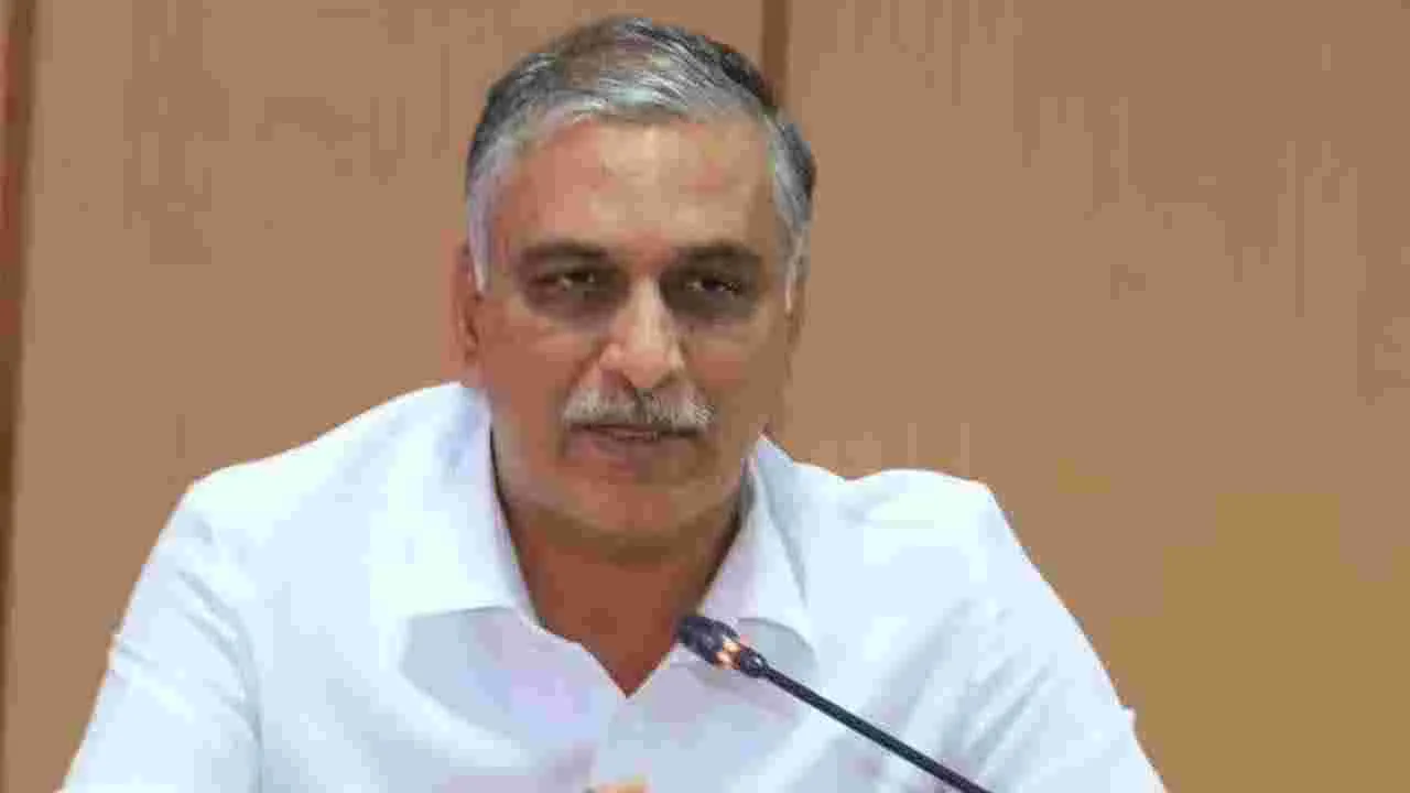రాజీనామా చేయాల్సింది కేసీఆర్ కాదు.. రేవంత్ రెడ్డి: హరీశ్ రావు