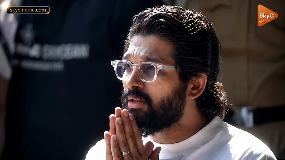 అల్లు అర్జున్ వర్చువల్ హాజరు