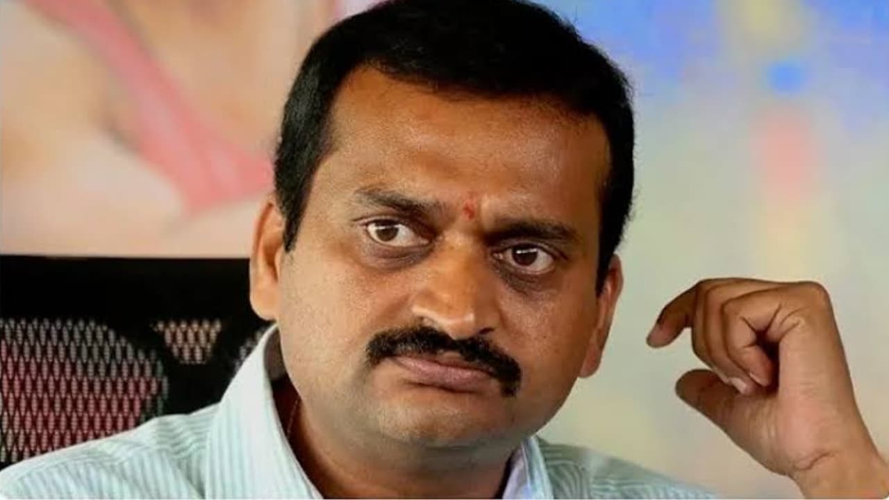 బండ్ల గణేశ్ కు బిగ్ షాక్.. డీఆర్ టీ ఉత్తర్వులను రద్దు చేసిన హైకోర్టు
