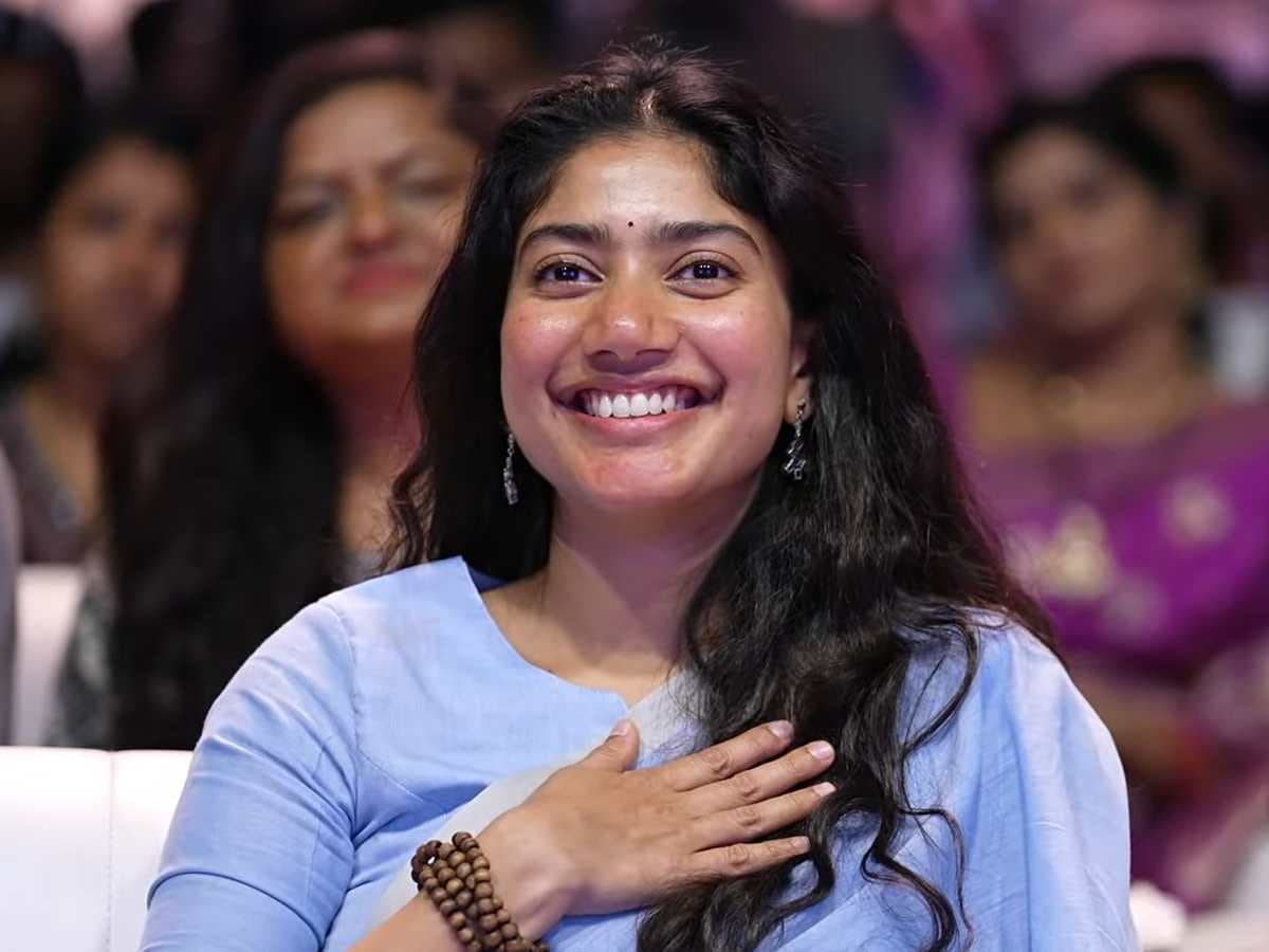 తెలిసి కూడా ముద్దు అడుగుతుంటారు
