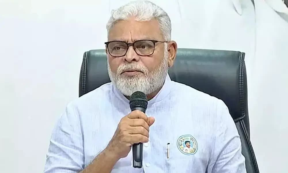 పవన్ కల్యాణ్ పై అంబటి రాంబాబు సీబీఐ విచారణకు డిమాండ్