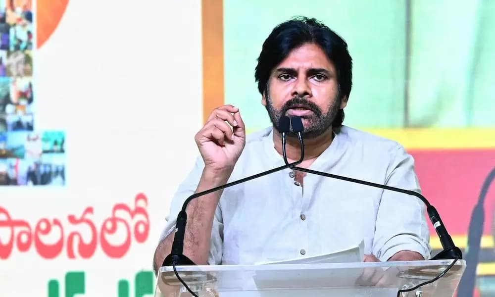 మరోసారి తెలంగాణ పై పవన్ కీలక వ్యాఖ్యలు
