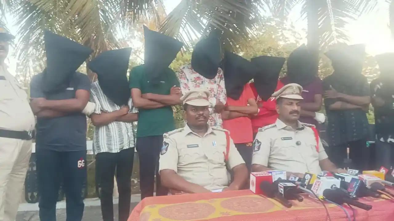 యువకుడిని చంపేందుకు ప్లాన్.. నెల్లూరులో 10 మంది అరెస్ట్