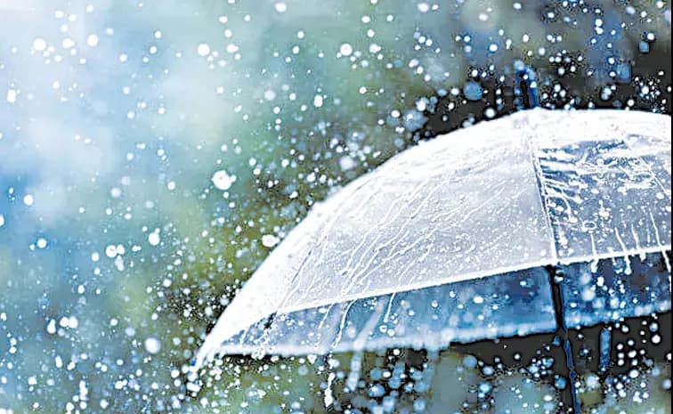 తెలంగాణకు వర్ష సూచన.. రాబోయే గంటలో ఆ జిల్లాలో భారీ వర్షాలు