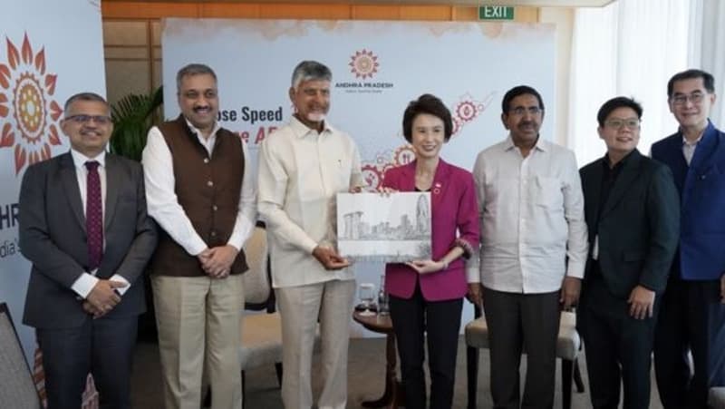 సింగపూర్ సమ్మిట్లో చంద్రబాబు