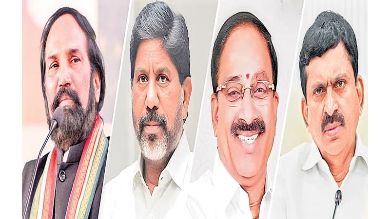 ముగ్గురు మంత్రులు మోసగాళ్లే - కేటీఆర్