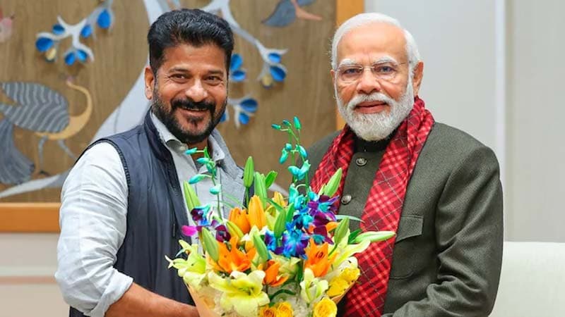 హైదరాబాద్ కు రూ.లక్ష కోట్లు కేటాయించండి.. మోదీని కోరిన రేవంత్
