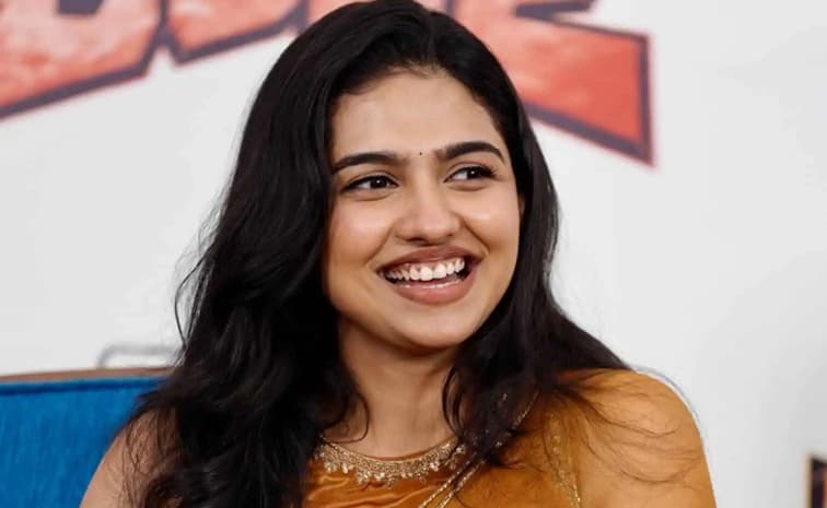 సాయిపల్లవి, కీర్తి సురేశ్.. ఇప్పుడు మమిత