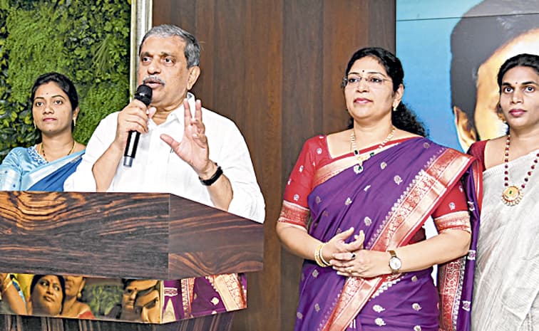 చంద్రబాబు.. ఓ గోబెల్స్ బాస్