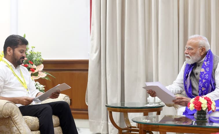 ప్రధాని మోదీతో సీఎం రేవంత్ రెడ్డి భేటీ