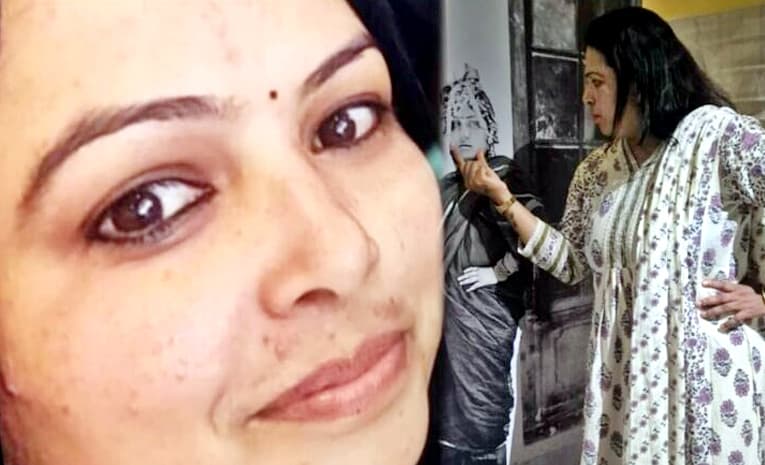 లంచం తీసుకుంటూ రెడ్ హ్యాండెడ్ గా చిక్కిన ఎస్ ఐ