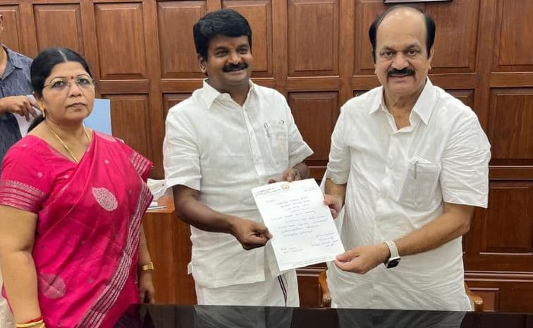 తమిళనాడులో అన్నాడీఎంకేకు మరో షాక్
