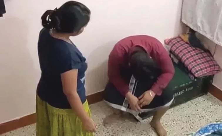 భార్య వివరాలు అడిగిందని.. ప్రియురాలు దారుణ హత్య