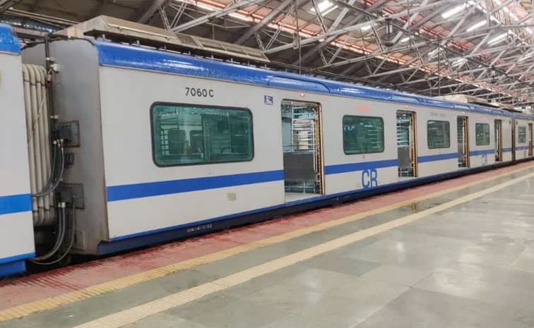 ఏసీ రైళ్లు మాకొద్దు.. ప్ర యాణికుల ఫైర్
