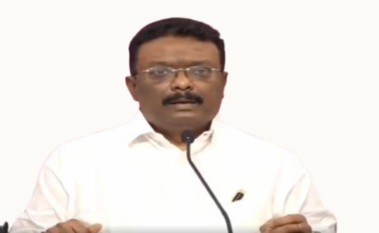 ఒకే ఒక్క స్పష్టమైన సమాధానం కోసం డిమాండ్ చేస్తున్నాం