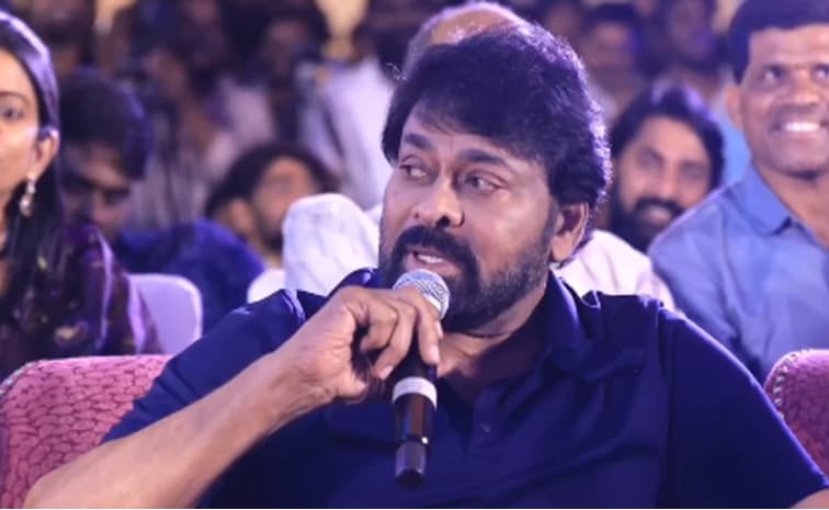 మెగాస్టార్- బాబీ కాంబో.. టైటిల్ లీక్ చేసిన చిరు