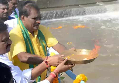 కృష్ణాడెల్టాకు జీవనాధారంగా పట్టిసీమ