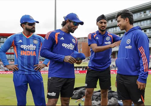 టాస్ గెలిచిన భారత్.. తుది జట్టులోకి వైభవ్ సూర్యవంశీ