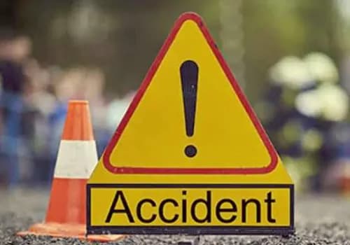 పల్నాడులో రోడ్డు ప్రమాదం.. నలుగురు మృతి