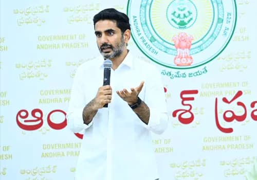 కష్టపడి చదవండి.. మీ కలల బాధ్యత నాది.. మంత్రి లోకేశ్ అభయం