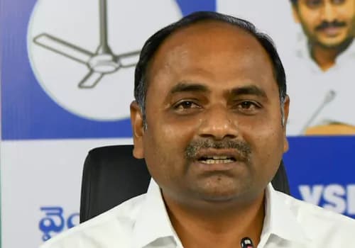 అండర్ గ్రౌండ్ కరెంట్ షాక్ కొడుతుంది