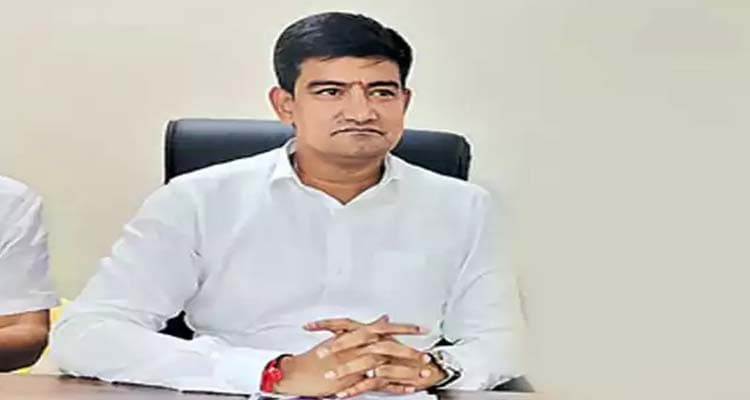 వైసీపీ నాయకులకు ఆ ప్రాంతంలో తిరిగే అర్హత లేదు