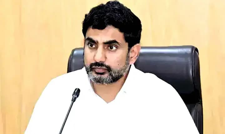 టీడీపీ ఎంపీ, ఎమ్మెల్యేలు, ముఖ్యనేతలతో యువనేత లోకేష్ వీడియో కాన్ఫరెన్స్