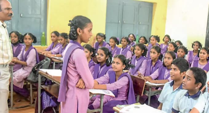 ప్రైవేట్ నుంచి ప్రభుత్వ బడుల బాట.. ఏపీలో భారీ మార్పు