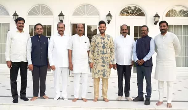 కేంద్రమంత్రి రామ్మోహన్ నాయుడిని కలిసిన రాజ్యసభ సభ్యులు