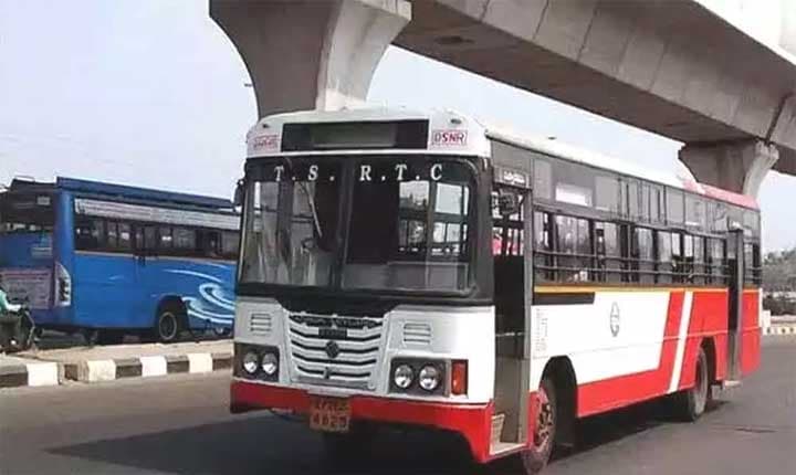 మధ్యలోనే ఆగే బస్సులు.. ట్రాఫిక్ కష్టాల్లో ప్రయాణికులు