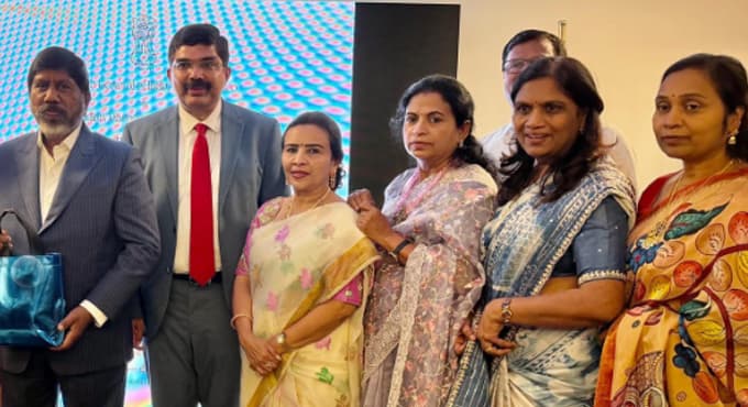 పెట్టుబడులే లక్ష్యంగా ప్రవాసులతో మల్లు భట్టి విక్రమార్క భేటీ