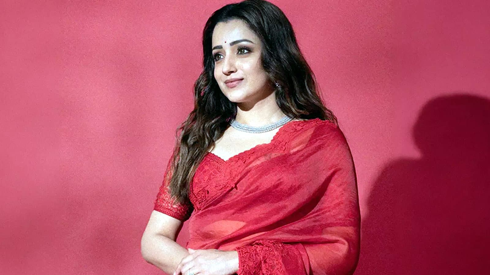 ఓటీటీలో త్రిష.. నందినీ రెడ్డి దర్శకత్వంలో సూపర్ నేచురల్ థ్రిల్లర్