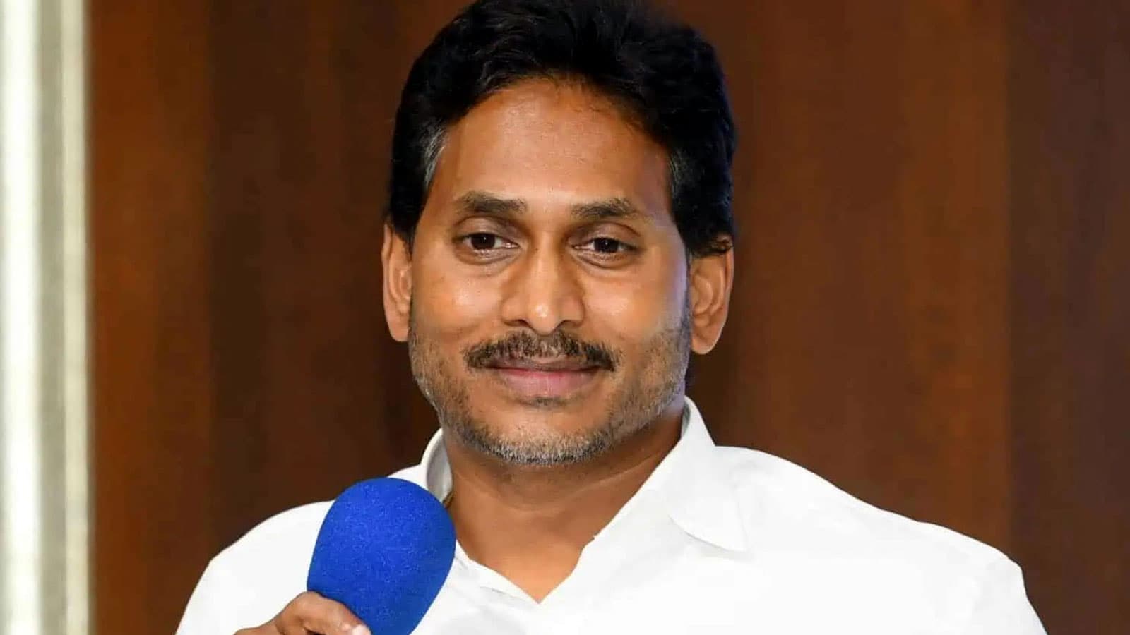 అసెంబ్లీ బహిష్కరణతో వైసీపీకి లాభమా? నష్టమా