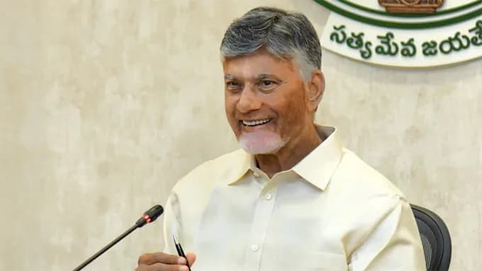 వృద్ధుడి అభిమానం.. స్పందించిన చంద్రబాబు
