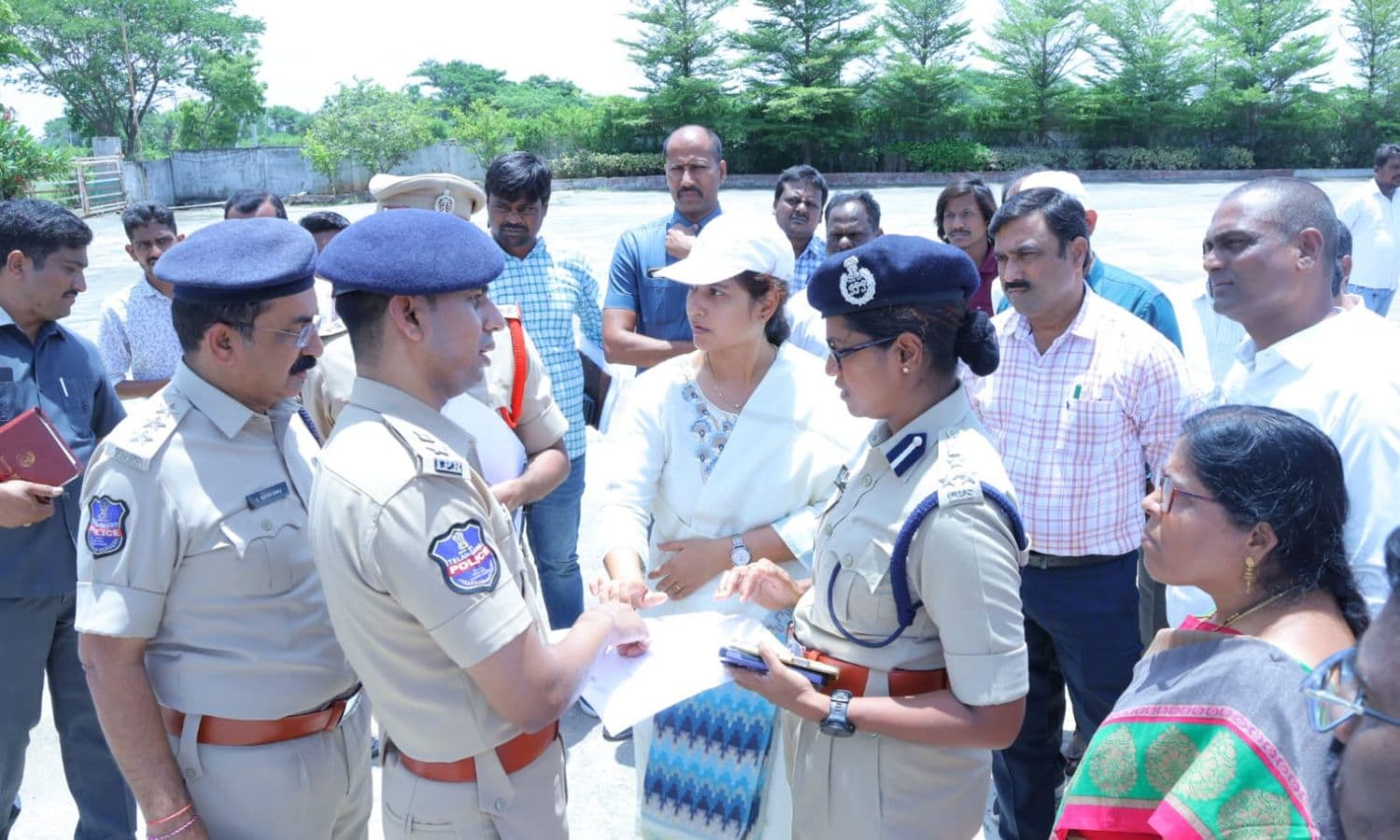 పరకాలలో సీఎం రేవంత్ రెడ్డి పర్యటన ఏర్పాట్ల పరిశీలన