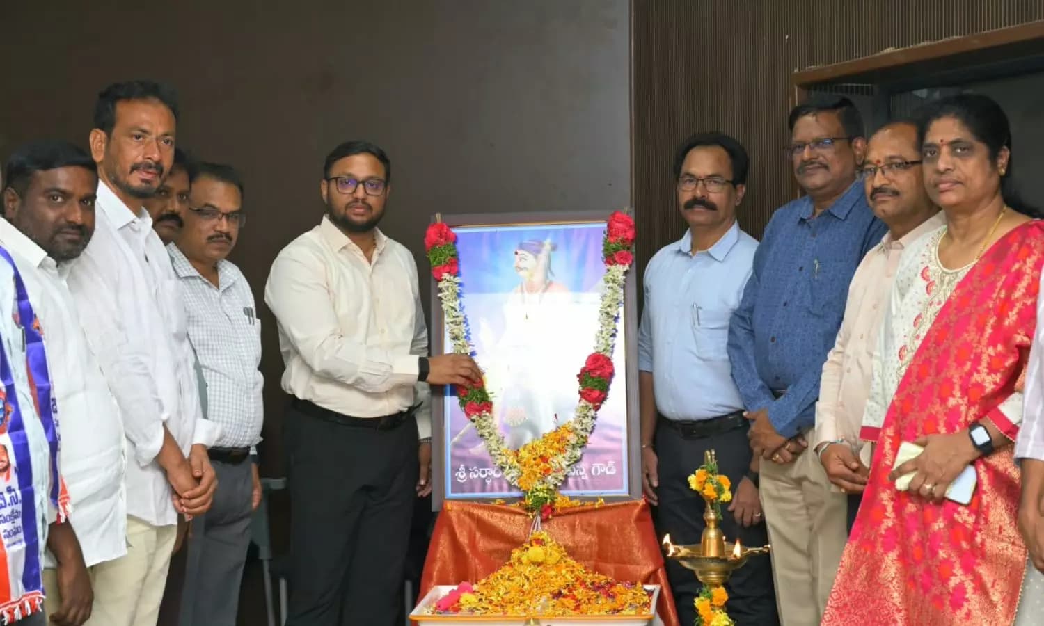 సూర్యాపేటలో ఘనంగా సర్దార్ సర్వాయి పాపన్న 376వ జయంతి వేడుకలు