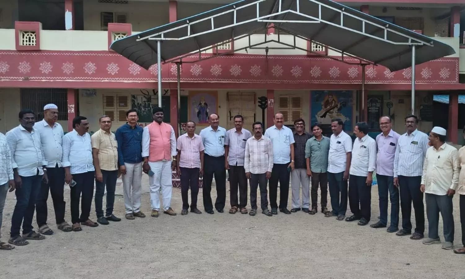 రాయచోటి ఉద్యోగుల ఆందోళన.. హెచ్ ఆర్ ఏ తగ్గింపుపై వ్యతిరేకత