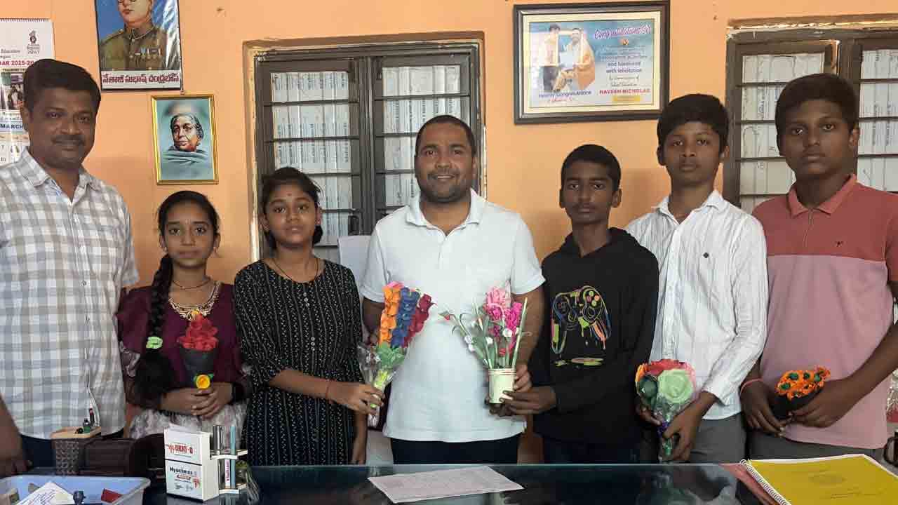 జాతీయ ఉపకార వేతానికి ధర్మారం మోడల్ స్కూల్ విద్యార్థుల ఎంపిక