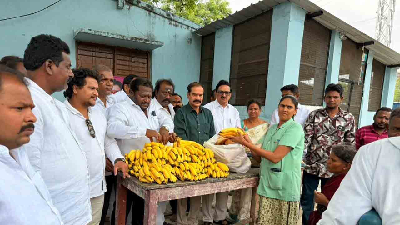 మంచి మనసున్న నాయకుడు ప్రణయ్ భాస్కర్