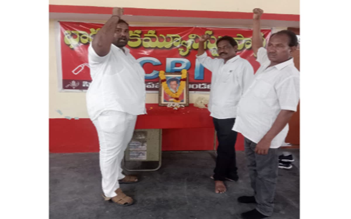 సిద్ధి సేవలు మరువలేనివి