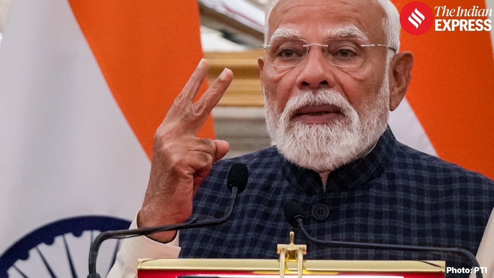 Reform Perform Transform Will Go On Pm Modi Hails 7 7 Gdp Growth