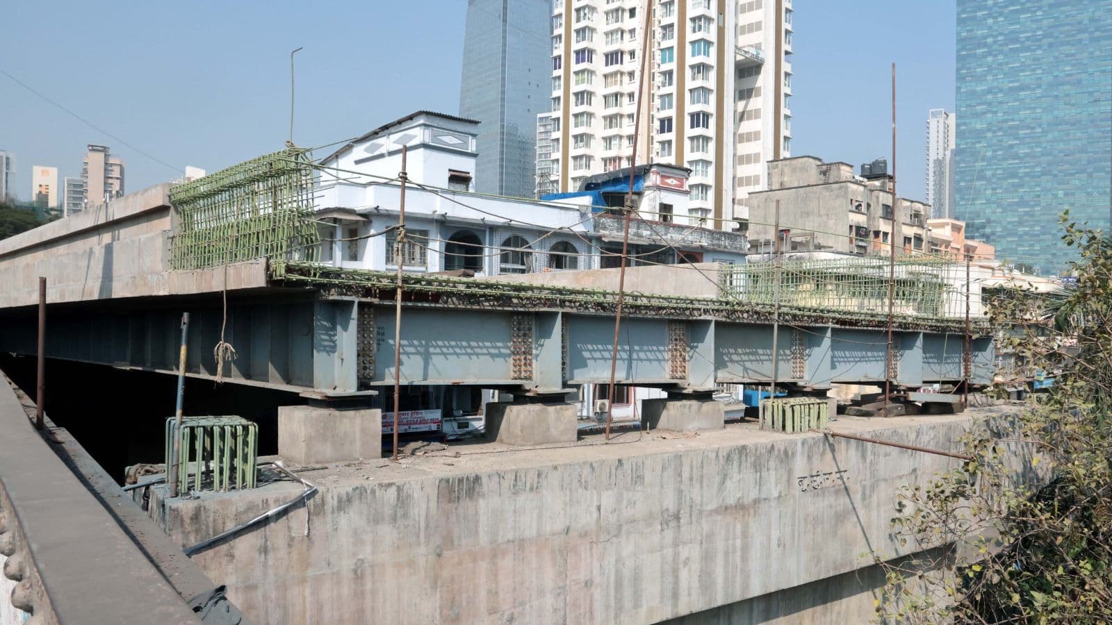 Changing City How A Cable Stayed Bridge At Dadar Is Set To Decongest Central Mumbai
