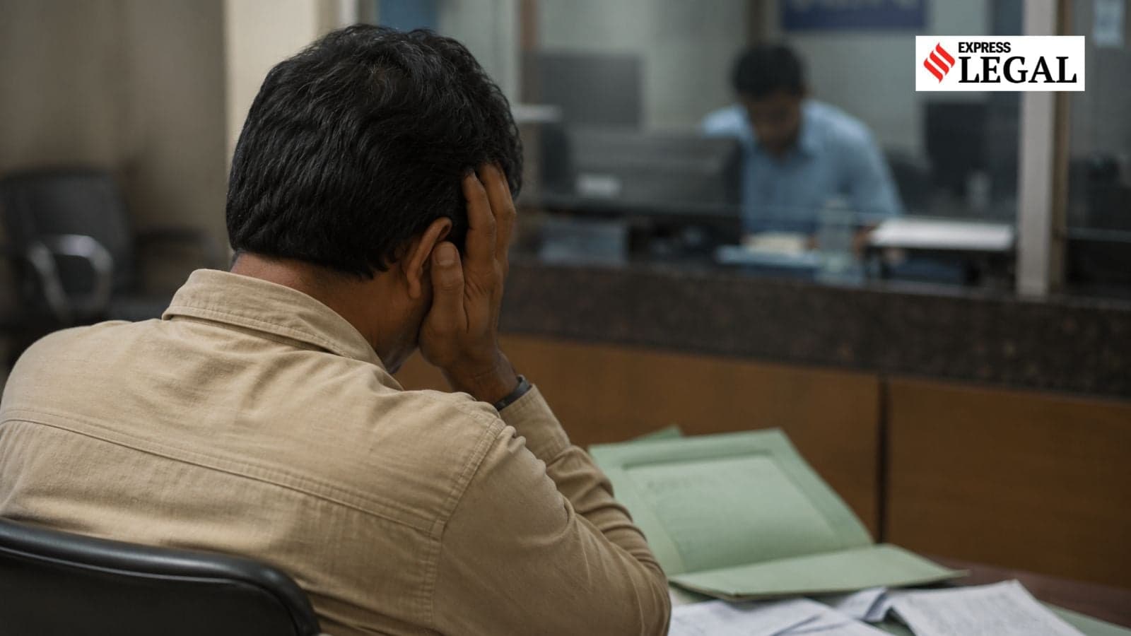 Idbi Bank Loses Rs 1 3 Crore Property Paper Fire Pay Rs 10 Lakh