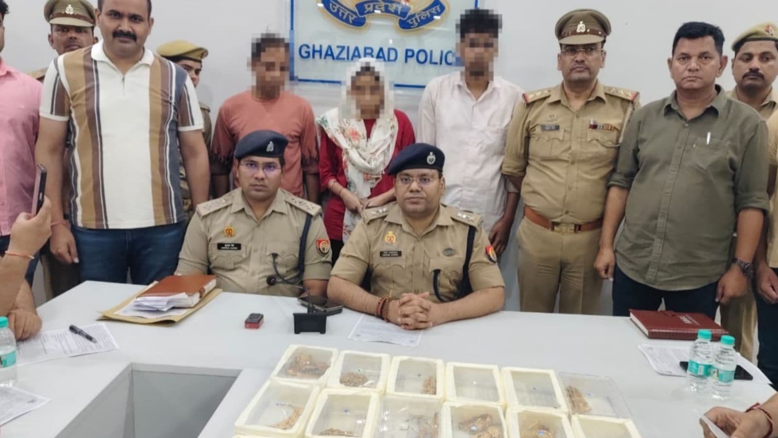 Pre Wedding Party Stolen Keys Theft Tanishq Showroom Heist