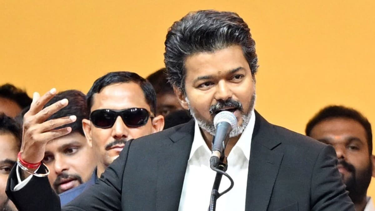 ఢిల్లీకి సీఎం విజయ్.. ప్రధాని మోదీ, అమిత్ షాతో కీలక భేటీలు.. అందుకోసమేనా