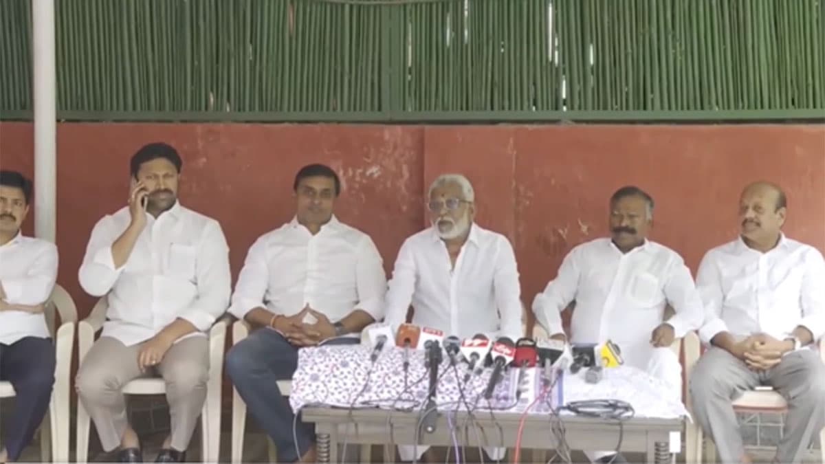 ఢిల్లీ కేంద్రంగా వైసీపీ అనూహ్య నిర్ణయం, కీలక మలుపు
