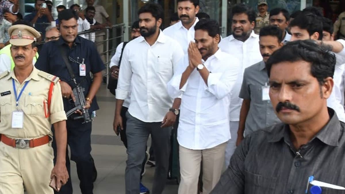 కాపు' స్ట్రాటజీ మార్చిన వైసీపీ- గోదావరి కేంద్రంగా, కీలక మలుపు