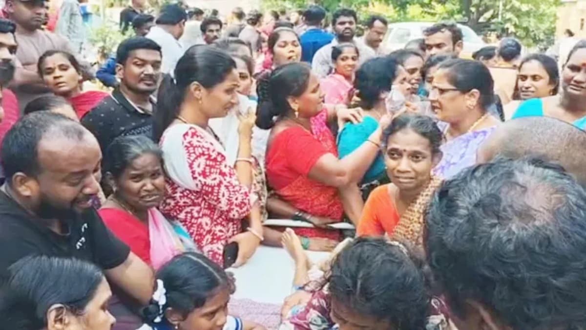 విశాఖలోని ప్రైవేట్ స్కూల్ లో తీవ్ర విషాదం.. టీచర్ కొట్టడంతో చిన్నారి మృతి