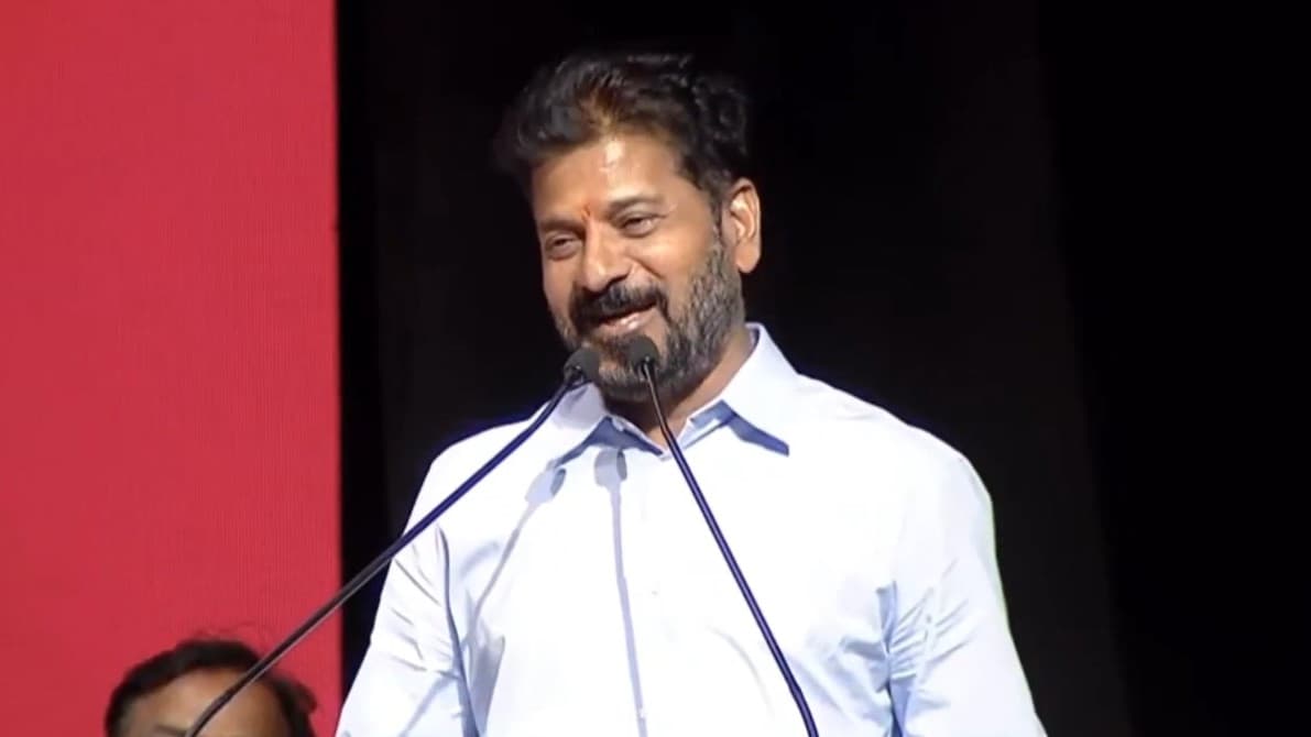 పేదలు చెరువులను కబ్జా చేస్తే అర్థముంది.. ధనికులు కూడా చెరువులను ఆక్రమిస్తే ఏమనాలి